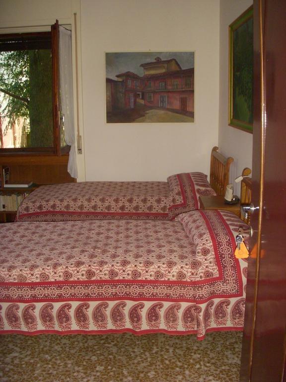La Casa Creativa Bed and Breakfast Lomnago Exteriör bild